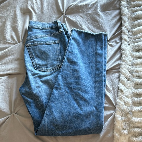 Old Navy Jeans - Picture 1 of 8